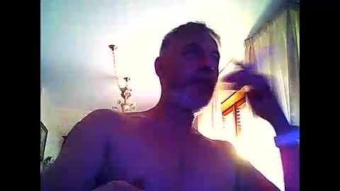 Snapshot of willfire71 chatting on October 2025 03:40:02 PM Willfire71 online show from October 2025 03:40:02 PM