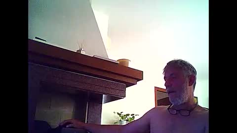 Snapshot of willfire71 chatting on June 2026 07:35:01 AM Willfire71 online show from June 2026 07:35:01 AM