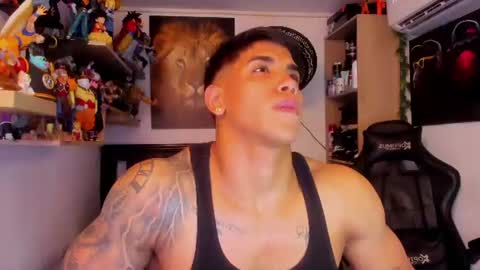 Snapshot of william_dracko9 chatting on June 2026 07:23:01 PM Dracko online show from June 2026 07:23:01 PM
