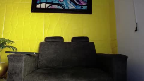 William Parra online show from December 2025 01:42:01 PM