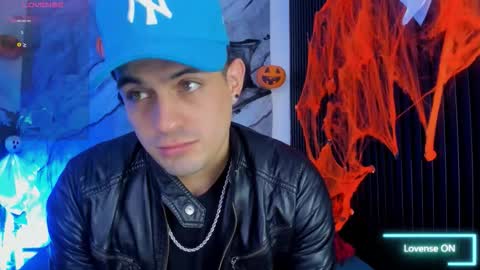 William Steel online show from October 2025 04:15:01 AM