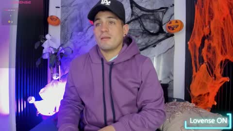 William Steel online show from October 2025 04:15:01 AM