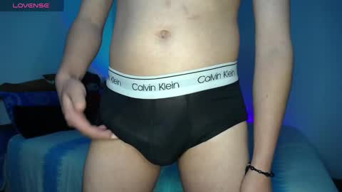 willmonkey online show from December 2024 10:13:02 PM