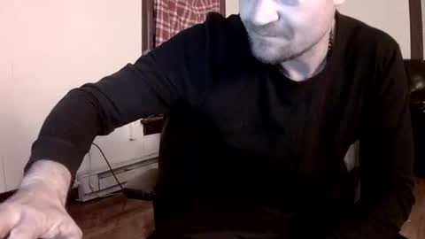 willydogg83 online show from October 2025 11:42:02 PM