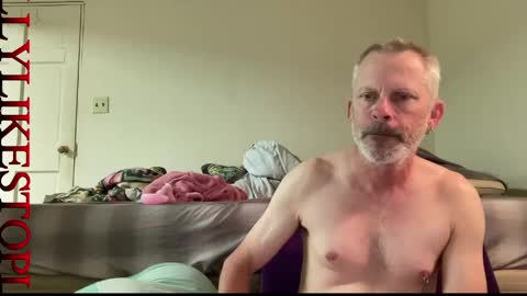 Snapshot of willylikestoplay74 chatting on April 2026 11:30:02 PM Twisted Will online show from April 2026 11:30:02 PM