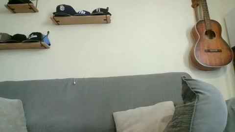 wingnutt765733 online show from November 2025 07:51:02 PM