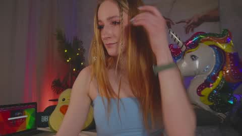 Snapshot of winky_dinky chatting on December 2024 03:55:01 PM Your little D online show from December 2024 03:55:01 PM