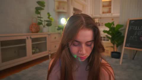 Snapshot of winnieriedesel chatting on May 2026 03:13:01 AM Lillian online show from May 2026 03:13:01 AM