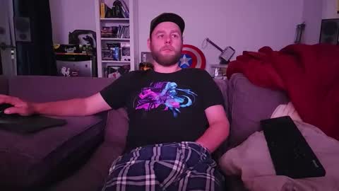 winter117 online show from October 2025 11:17:02 PM