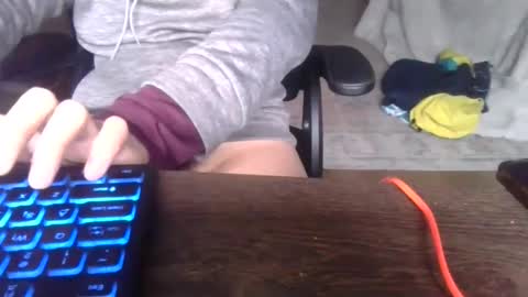 Snapshot of wintersnow2934853 chatting on April 2026 04:59:02 PM wintersnow2934853 online show from April 2026 04:59:02 PM