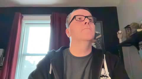 Snapshot of wintyr chatting on January 2025 07:59:02 PM wintyr online show from January 2025 07:59:02 PM