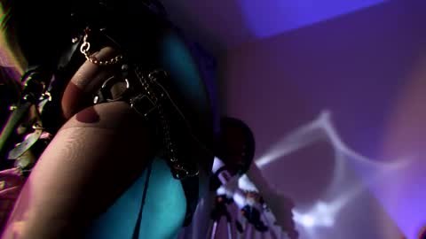 Goddess of two strapons  - Mr. long Don Mr. Pinky online show from November 2025 07:57:01 PM