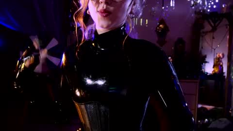 Snapshot of witch_fiona chatting on May 2026 08:06:01 PM Goddess of two strapons - Mr. long Don Mr. Pinky online show from May 2026 08:06:01 PM