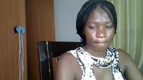 girlie o online show from February 2025 04:41:02 AM