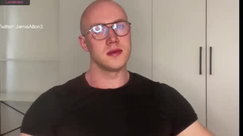 Wlademar online show from February 2026 06:18:02 AM