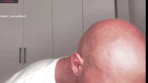 Wlademar online show from March 2026 05:02:01 AM