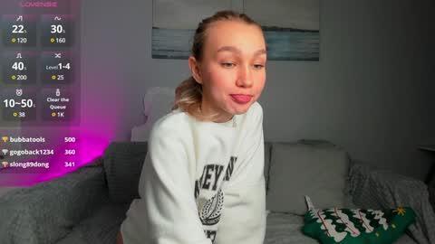 wladilia online show from February 2025 11:47:01 PM