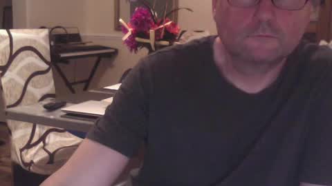 Snapshot of wobble444 chatting on June 2026 11:42:01 PM wobble444 online show from June 2026 11:42:01 PM
