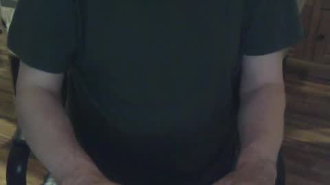 Snapshot of wobble444 chatting on June 2026 01:41:01 AM wobble444 online show from June 2026 01:41:01 AM