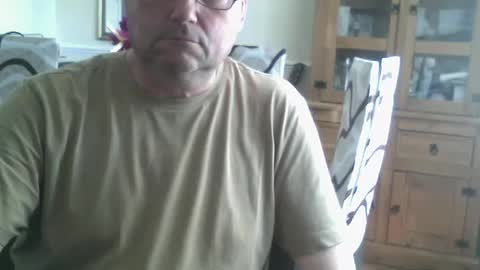 Snapshot of wobble444 chatting on June 2026 12:14:01 PM wobble444 online show from June 2026 12:14:01 PM