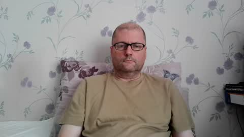 Snapshot of wobble444 chatting on July 2026 09:13:02 AM wobble444 online show from July 2026 09:13:02 AM