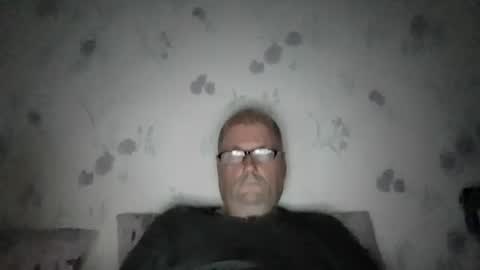 Snapshot of wobble444 chatting on July 2026 01:11:01 AM wobble444 online show from July 2026 01:11:01 AM
