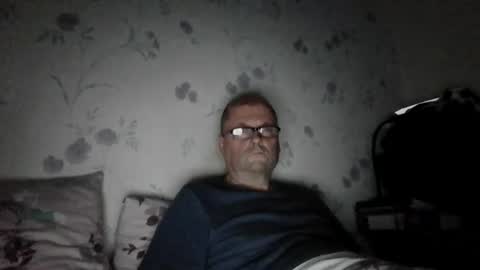 Snapshot of wobble444 chatting on July 2026 01:30:02 AM wobble444 online show from July 2026 01:30:02 AM