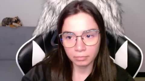 Alex online show from February 2026 02:04:02 AM