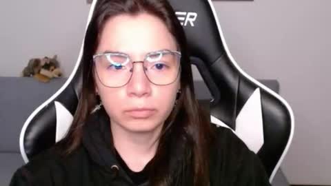 Alex online show from April 2026 01:50:01 AM