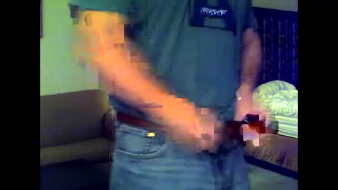 Snapshot of womenlovememan chatting on January 2025 06:06:01 PM Ryan online show from January 2025 06:06:01 PM