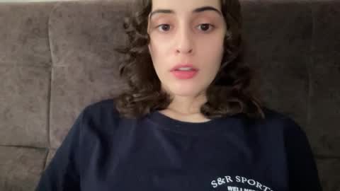 Stia online show from October 2025 06:00:02 AM