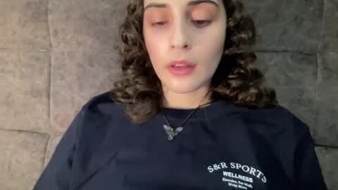 Stia online show from October 2025 12:05:01 PM