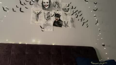 Stia online show from October 2025 05:51:01 AM