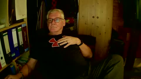 Snapshot of wonneprop10 chatting on February 2025 05:53:02 PM Always Horny online show from February 2025 05:53:02 PM