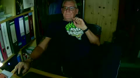 Snapshot of wonneprop10 chatting on March 2025 12:53:02 PM Always Horny online show from March 2025 12:53:02 PM