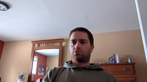 Snapshot of woodeee77 chatting on February 2025 06:35:01 PM woodeee77 online show from February 2025 06:35:01 PM