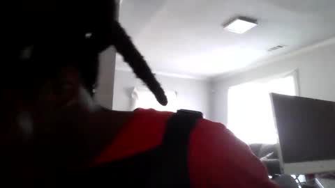 Snapshot of woodpipe69 chatting on February 2025 10:48:02 PM Woodpipe69 online show from February 2025 10:48:02 PM