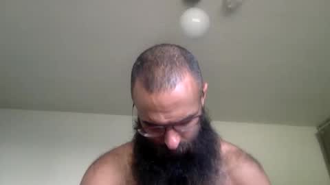 woof_wolf37 online show from April 2026 03:26:02 PM