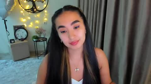 Snapshot of worldofkim chatting on May 2026 08:05:02 PM dudetta Kim online show from May 2026 08:05:02 PM
