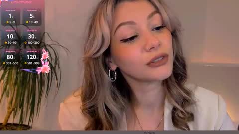 worldsbaby online show from October 2025 01:45:02 PM