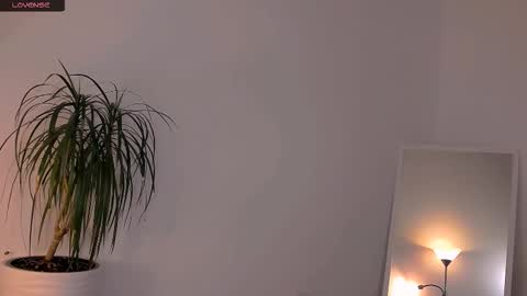 worldsbaby online show from October 2025 01:56:02 PM