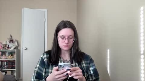 Snapshot of worship_lucina chatting on January 2025 03:12:02 PM Lucina online show from January 2025 03:12:02 PM