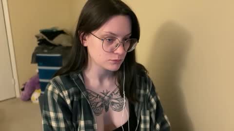 Snapshot of worship_lucina chatting on January 2025 11:30:01 PM Lucina online show from January 2025 11:30:01 PM