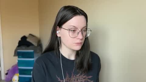 Snapshot of worship_lucina chatting on February 2025 05:53:02 PM Lucina online show from February 2025 05:53:02 PM