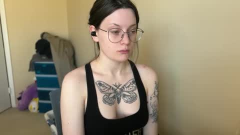 Snapshot of worship_lucina chatting on February 2025 07:35:02 PM Lucina online show from February 2025 07:35:02 PM