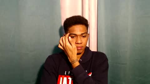 Josh This is my new account now  online show from January 2025 01:26:01 AM