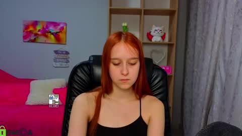 wow_emma_ online show from March 2026 01:14:02 PM