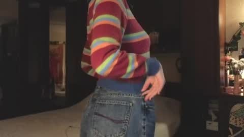 Rebecy online show from March 2026 04:18:01 PM