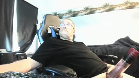 Snapshot of wowsers2022 chatting on September 2025 08:20:02 PM wowsers2022 online show from September 2025 08:20:02 PM