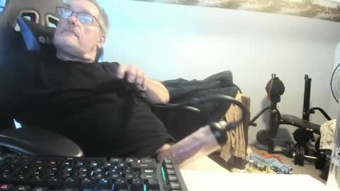 Snapshot of wowsers2022 chatting on October 2025 04:59:02 PM wowsers2022 online show from October 2025 04:59:02 PM